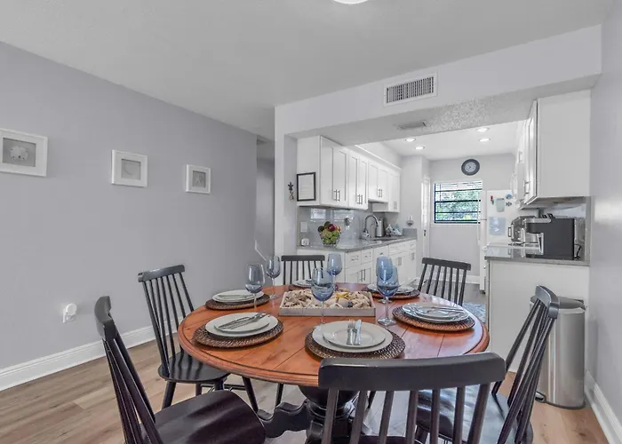 Villa Bayview - Bayview Shores *
