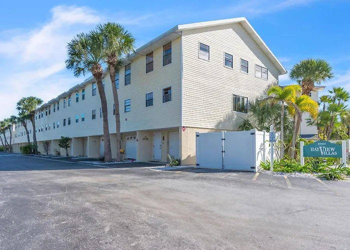 Villa Bayview - Bayview Shores